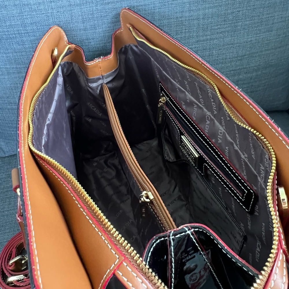 NWT ARCADIA PATENT LEATHER LARGE SATCHEL HANDBAG PURSE - Picture 9 of 16